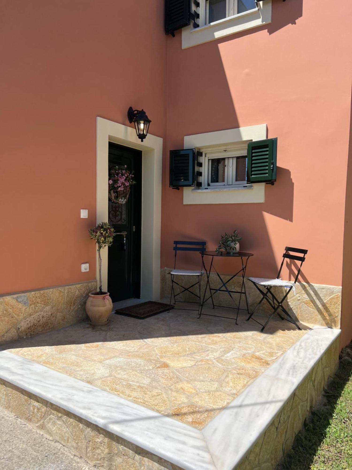 Spitaki Villa Alepou ภายนอก รูปภาพ